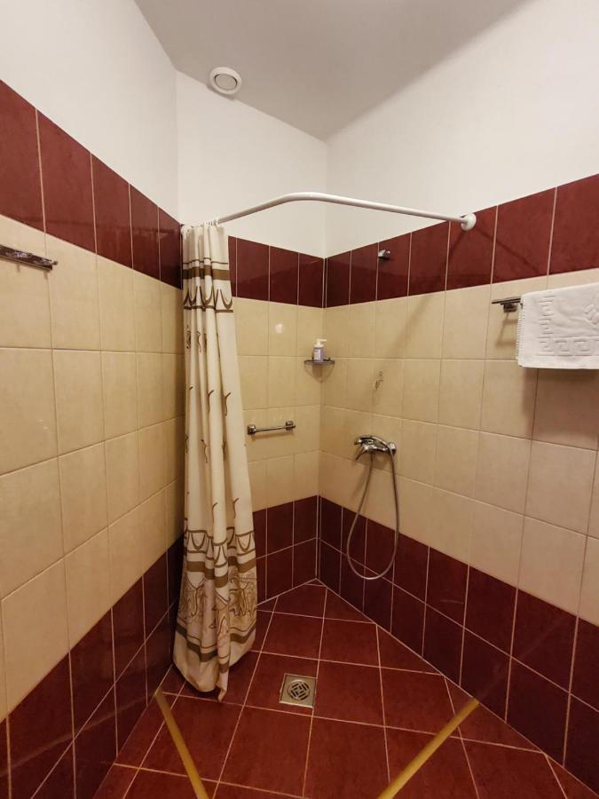 Liget Ueduelo Siofok B&B 외부 사진