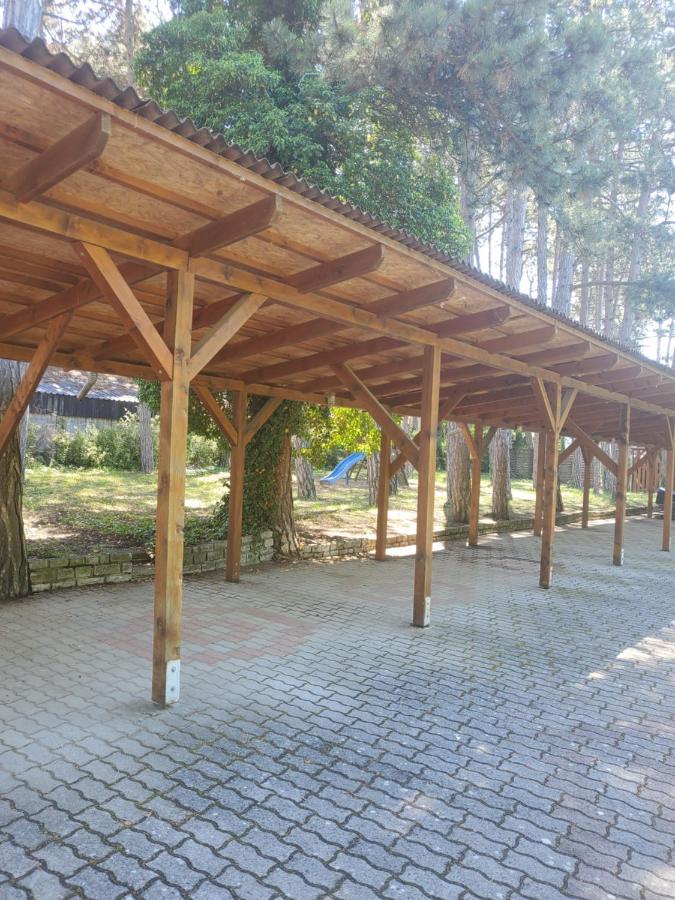 Liget Ueduelo Siofok B&B 외부 사진